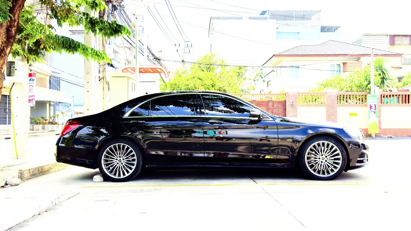 Mercedes-Benz รูปที่ 2
